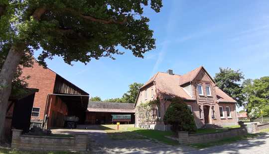 Bild von Ein Geheimtipp! Außergewöhnlicher 4-Seitenhof mit angrenzender Weidefläche in Wahrenholz-Betzhorn