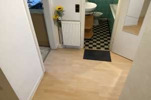 helle 2-Zimmer-Wohng., Pempelfort, 4. OG – Düsselthaler Str. 20, 40211 Pempelfort, Düsseldorf – Vorschaubild 2