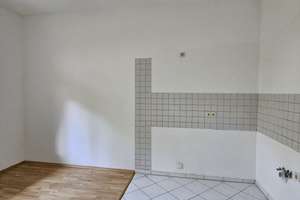 Stilvolle 2-Zimmer-Wohnung mit Balkon und traumhaftem Blick ins Grüne – Rabenerstraße 7, 4177 Altlindenau, Leipzig – Vorschaubild 6