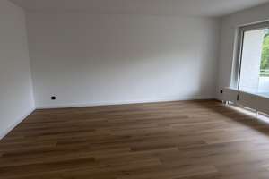 Wohnen mit Weitblick: sanierte 2-Zimmer-Wohnung am Grünen Rand – 31812 Bad Pyrmont – Vorschaubild 2