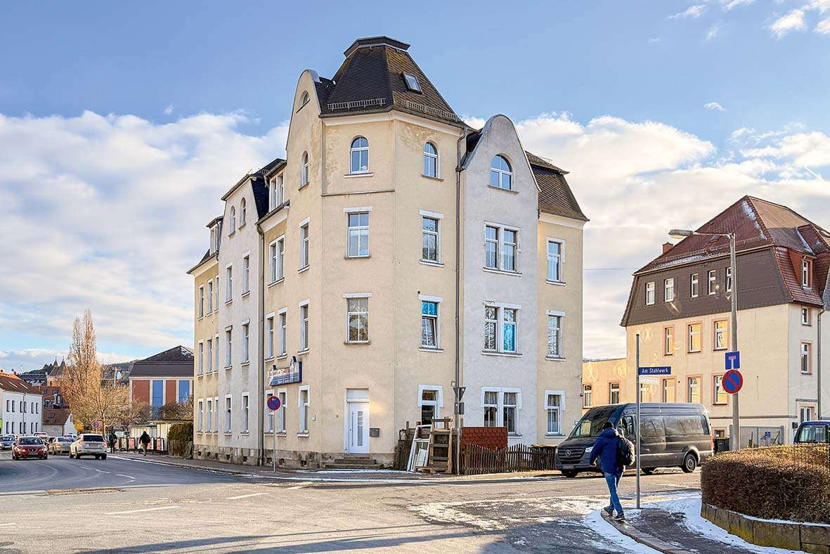 vollvermietetes Mehrfamilienhaus mit 10 PKW-Stellplätzen, Sächsische Schweiz Osterzgebirge Kreis – Bild 1