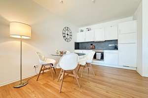 Junges Baujahr mit Balkon und Stellplatz
in Langendreer – Die vollständige Adresse der Immobilie erhältst du vom Anbieter., 44892 Langendreer/Alter Bahnhof, Bochum – Vorschaubild 3