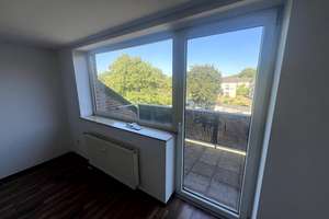 Helle 3,5-Zimmer-Dachgeschosswohnung mit Balkon in Duisburg-Hamborn – Markgrafenstr. 3, 47166 Obermarxloh, Duisburg – Vorschaubild 42