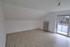 Helle 2,5 Zimmer Wohnung in S-Dürrlewang – Die vollständige Adresse der Immobilie erhältst du vom Anbieter., 70565 Dürrlewang, Stuttgart – Vorschaubild 3