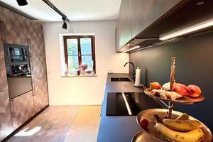 Architektur mit Charakter – modernes Einfamilienhaus mit Einliegerwohnung und schönem Bergblick – Die vollständige Adresse der Immobilie erhältst du vom Anbieter., 83346 Bergen – Vorschaubild 9