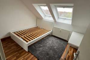 Gemütliche 3-Zimmer-Wohnung im Dachgeschoss – Rosa-Luxemburg-Straße 50, 4315 Neustadt-Neuschönefeld, Leipzig – Vorschaubild 2