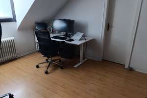 Dachgeschosswohnung in Düsseltal – Kamin, Panoramaterrasse & sehr faires Preis-Leistungs- Verhältnis – 40239 Düsseltal, Düsseldorf – Vorschaubild 6