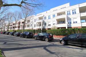 Bezugsfrei! Exklusives Wohnambiente in Bestlage – Stilvolle 3-Zi.-ETW mit TG-Stellplatz in Dahlem – Die vollständige Adresse der Immobilie erhältst du vom Anbieter., 14195 Wilmersdorf, Berlin – Vorschaubild 2