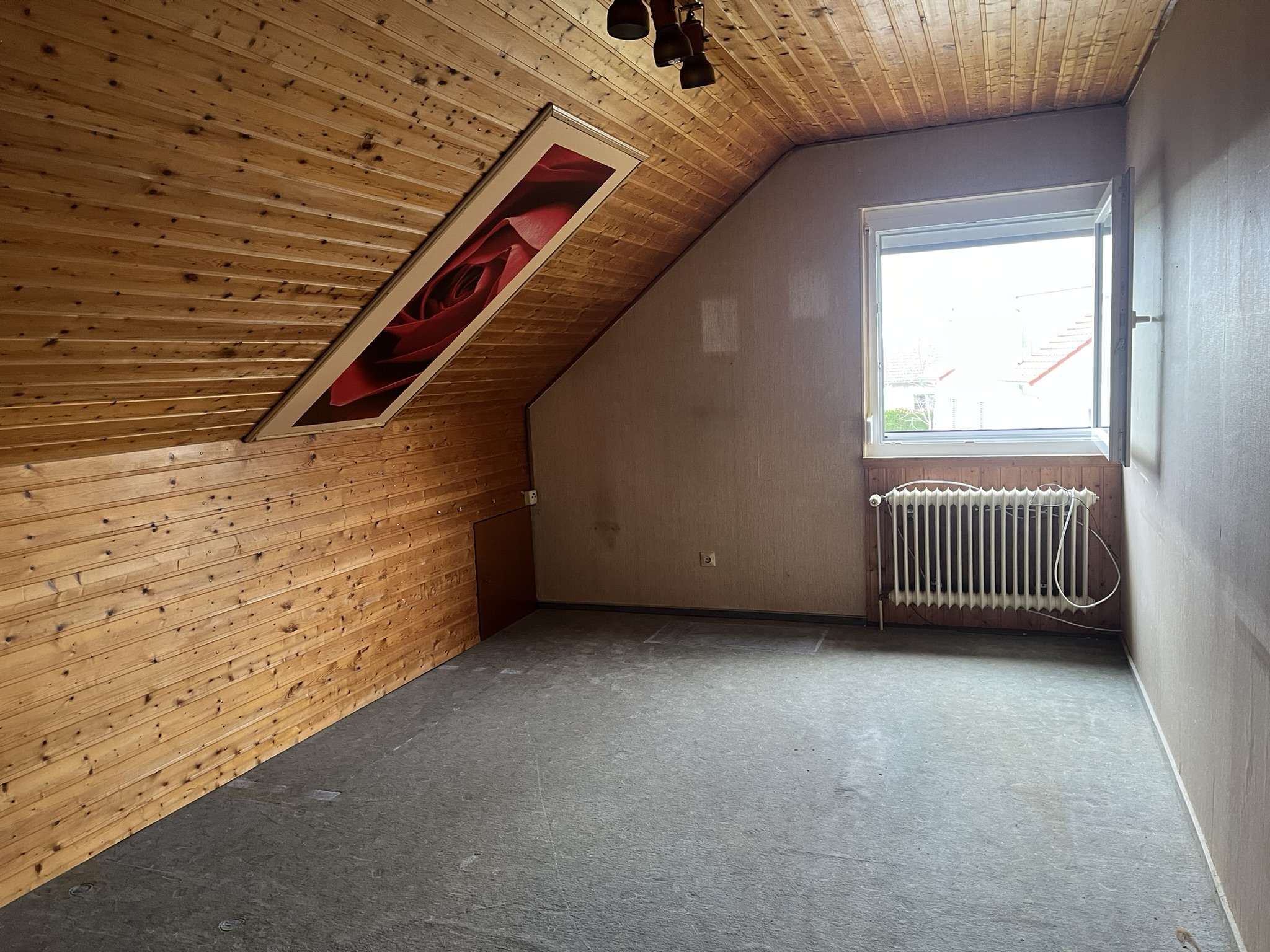 Immobilie in Durlangen - Schönes EFH mit ELW und großem Garten in ruhiger Lage - Bild 8