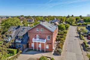 Stilvolle Loftwohnung mit zwei Ferienwohnungen in schöner Lage in Alt-Westerland