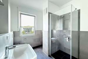 PENTHOUSE mit BLICK   :::   2 ZI + große DACHTERRASSE – Die vollständige Adresse der Immobilie erhältst du vom Anbieter., 65189 Südost, Wiesbaden – Vorschaubild 8