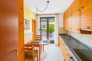 Urlaubsfeeling inklusive – Helle Wohnung mit Blick ins Grüne und Wasser + TG Platz – Die vollständige Adresse der Immobilie erhältst du vom Anbieter., 22605 Othmarschen, Hamburg – Vorschaubild 7