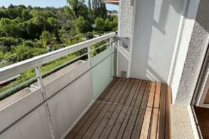 Balkon, Lift und Dusche // 2-Zi.-Whg. in Leubnitz – Feuerbachstraße 38, 1219 Leubnitz-Neuostra, Dresden – Vorschaubild 4