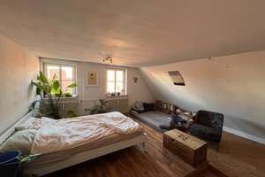 Rendite 3,86%! Vermietete 4-Zi. Maissonette-Wohnung mit Galerie in der Altstadt von Regensburg – Die vollständige Adresse der Immobilie erhältst du vom Anbieter., 93047 Innenstadt, Regensburg – Vorschaubild 17