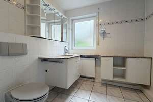3-Zimmer-Wohnung mit zwei Balkonen im Herzen von Kaiserwerth – 40489 Kaiserswerth, Düsseldorf – Vorschaubild 10