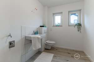 MANNELLA *Ankommen. Einziehen. Zuhause sein.* Modernisiertes Wohnhaus in schlüsselfertigem Zustand! – Die vollständige Adresse der Immobilie erhältst du vom Anbieter., 53819 Neunkirchen-Seelscheid – Vorschaubild 12