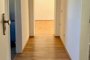 Gutgeschnittene 2,5 Zimmer Liebhaber-Wohnung mit Garten und Pergola – Die vollständige Adresse der Immobilie erhältst du vom Anbieter., 82140 Olching – Vorschaubild 2