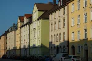 Beletagewohnung im Jugendstilhaus am Rosenheimer Platz in Haidhausen - mit Balkon – Steinstr. 79, 81667 München – Vorschaubild 1