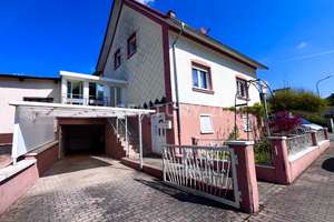 Idylle trifft Komfort - Ihr Zuhause mit Einliegerwohnung & Wintergarten nahe dem Weiher – Die vollständige Adresse der Immobilie erhältst du vom Anbieter., 66440 Blieskastel – Vorschaubild 2