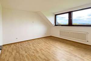 Trier- Tarforst: Mehrfamilienhaus in solidem Zustand mit Traumausblick, Garage, Stellplätze, Garten – Die vollständige Adresse der Immobilie erhältst du vom Anbieter., 54296 Tarforst, Trier – Vorschaubild 13