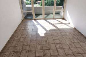 Perfekt geschnitte, helle 3-Zimmer-Wohnung mit XXL-Wohnzimmer, großem Balkon & Fußbodenheizung – Gelsenkirchener Straße 319, 45327 Katernberg, Essen – Vorschaubild 2