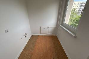 Tolle 1 Zimmer Wohnung im 6. Stock – Märkische Allee 204, 12679 Marzahn, Berlin – Vorschaubild 6
