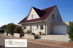 Elegantes EFH mit moderner Ausstattung in bester Wohnlage