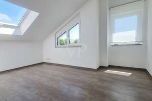 Exklusives Penthouse
mit direktem Aufzugzugang
und großzügiger Dachterrasse – Die vollständige Adresse der Immobilie erhältst du vom Anbieter., 75177 Nordstadt, Pforzheim – Vorschaubild 15