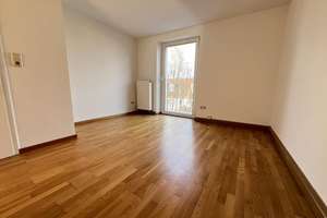Bezugsfreie 3-Zimmer-Wohnung in der Grünen Mitte mit zwei Balkonen – Die vollständige Adresse der Immobilie erhältst du vom Anbieter., 93051 Kumpfmühl-Ziegetsdorf-Neuprüll, Regensburg – Vorschaubild 4