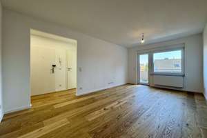 Erstbezug nach Sanierung – stilvolle 3-Zimmer-Wohnung mit Südbalkon