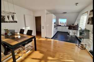 3 Zimmer Dachgeschosswohnung mit Balkon, Einbauküche und Stellplatz in Leverkusen Schlebusch – Bergische Landstraße 185, 51375 Schlebusch, Leverkusen – Vorschaubild 6