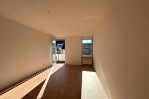 NEU! Frisch sanierte 2-RW mit Südbalkon und Keller ab sofort verfügbar !!!  – Niedersedlitzer Platz 1-4a, 1259 Niedersedlitz, Dresden – Vorschaubild 5