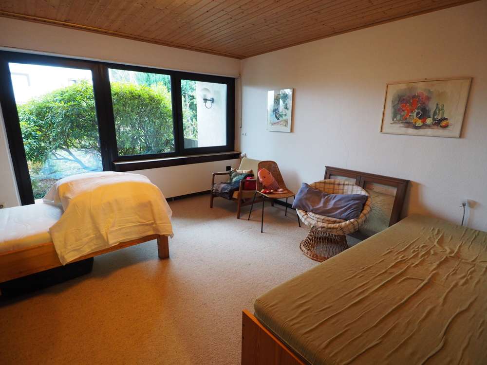 Immobilie in Ehlscheid - Großzügiges Einfamilienhaus auf gepflegtem Grundstück in der Nähe von Rengsdorf - Bild 7