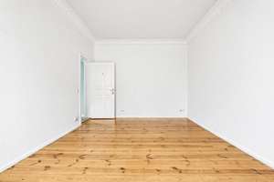 Bezugsfreie 4-Zimmer Wohnung / Altbau / Balkon / 1. OG – Große Seestraße 18, 13086 Weißensee, Berlin – Vorschaubild 8