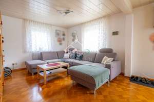 Doppelhaushälfte in beliebter Wohnlage – großer Garten, Terrasse & Doppelgarage – Die vollständige Adresse der Immobilie erhältst du vom Anbieter., 74523 Schwäbisch Hall – Vorschaubild 9
