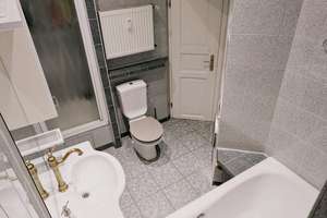 Furnished Altbau Apartment with Garden Steps from Kurfürstendamm - available Oct 2026 - Mar 2027 – Mommsenstraße 23, 10629 Charlottenburg, Berlin – Vorschaubild 30