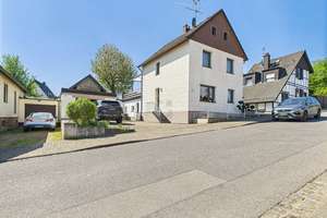 Gepflegtes Einfamilienhaus mit Garten und Großgarage in Kreuzau-Obermaubach! – Die vollständige Adresse der Immobilie erhältst du vom Anbieter., 52372 Kreuzau – Vorschaubild 3