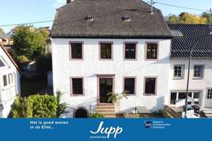 Wunderschön renoviertes historisches Landhaus mit separatem Gästehaus, Niederehe (12) – Die vollständige Adresse der Immobilie erhältst du vom Anbieter., 54579 Üxheim – Vorschaubild 1
