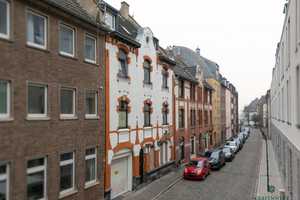 Historisches Stadthaus in Rheinnähe!
Spektakulärer Keller mit ca. 5 m Deckenhöhe – Düsseldorf – Vorschaubild 7