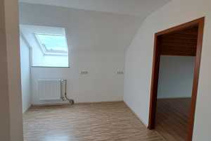  6-Raum-Einfamilienhaus mit EBK in Weiherhammer – Buchenstraße 26, 92729 Neustadt a.d. Waldnaab (Kreis) – Vorschaubild 8