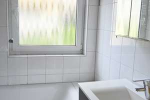 Lichtdurchflutete 3-Zimmer-Wohnung mit großem Wohn-/Essbereich, Südwestbalkon mit Siebengebirgsblick – Die vollständige Adresse der Immobilie erhältst du vom Anbieter., 53639 Königswinter – Vorschaubild 14
