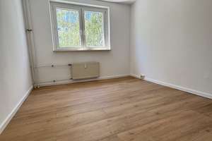 Frisch renovierte 2-Zimmer-Wohnung mit Balkon & Aufzug – inmitten Magdeburgs beliebten Herrenkrug – 39114 Herrenkrug, Magdeburg – Vorschaubild 16