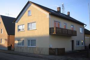Familienfreundliches und großzügiges Einfamilienhaus mit vielfältigen Nutzungsmöglichkeiten.
