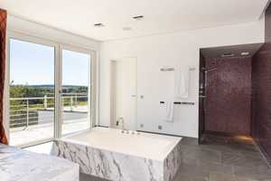 Atemberaubende Villa aus dem Jahr 2008 mit luxuriöser Ausstattung auf 7.761 m² Grundstück – Großmaischeid, Neuwied (Kreis), 56276 Neuwied (Kreis) – Vorschaubild 11