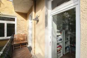 Attraktive 2-Z.-Altbauwohnung in zentraler Lage von München – Eigennutz oder Kapitalanlage! – Die vollständige Adresse der Immobilie erhältst du vom Anbieter., 80798 Josephsplatz, München – Vorschaubild 2