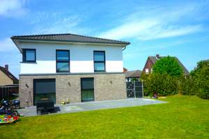 "NEUWERTIG" wunderschönes Haus mit einzigartiger Galerie und sehr hochwertiger Ausstattung – Die vollständige Adresse der Immobilie erhältst du vom Anbieter., 31515 Wunstorf – Vorschaubild 2