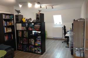 Stilvolle 2-Zimmer-DG-Wohnung mit EBK in Augsburg – Jakoberstraße 1, 86152 Jakobervorstadt-Nord, Augsburg – Vorschaubild 12