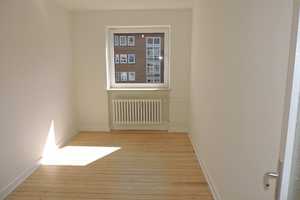 Renovierte 4 Zimmer Wohnung für die kleine Familie frei! – Insterburger Str. 13, 24149 Kiel – Vorschaubild 3