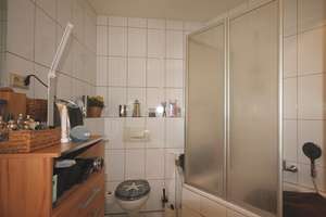 Vermietete 2-Zimmer-DG-Wohnung mit Duplex-Parker in Köln-Bickendorf – Die vollständige Adresse der Immobilie erhältst du vom Anbieter., 50827 Bickendorf, Köln – Vorschaubild 6