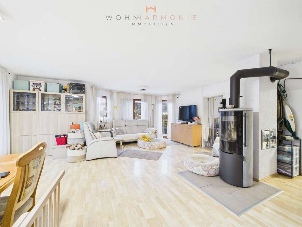 Immobilie in Beilstein - helle 3-Zimmer Wohnung in Beilstein mit Balkon und Terrasse - Bild 1